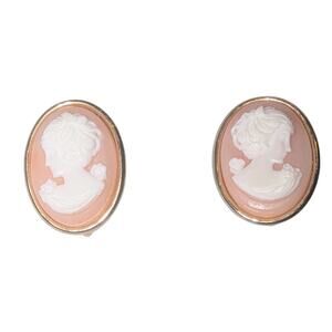 Vintage Giovanni Cameo Earrings Signed Pink Gold Tone Victorian Clip On